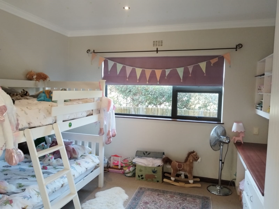 To Let 4 Bedroom Property for Rent in Kenrock Country Estate Western Cape